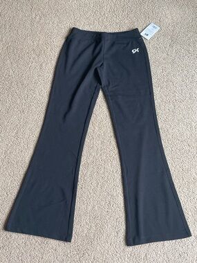 NWT GK Women’s Black Flared Athletic Leggings